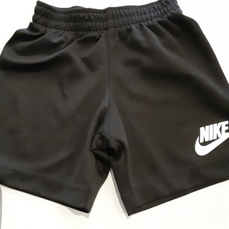 *Nike Short