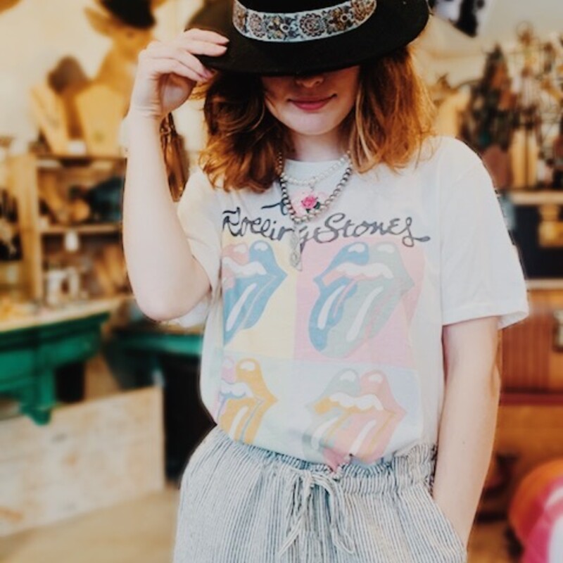 This fabulous Rolling Stones T-shirt is lightweight and comfy! Pair it with some ripped jeans to keep it casual, or pair it with a flowy maxi skirt to dress it up!