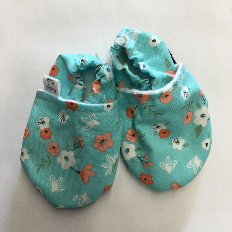 Graceful Strides, Size: 9-12m, Item: Slippers