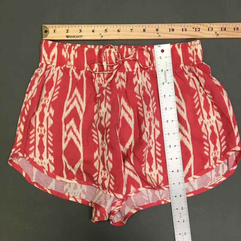 Abercrombie And Fitch shorts Pink and Cream batik pattern, 100% viscose, Size: Small Juniors or Petite
2.6 oz