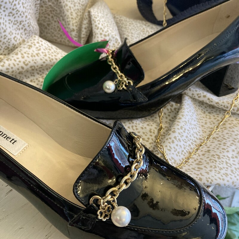 L.K.Bennett Patent Leather, Black, Size: 36/6?
So Smashing and normally $300!!