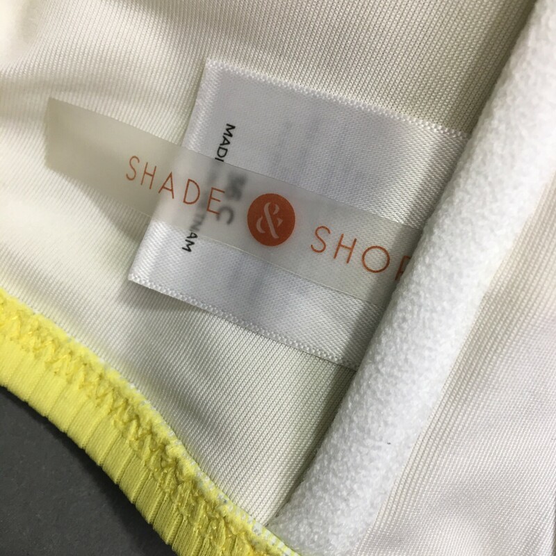 Shade& Shore, Yellow, Size: 36C strapless, bandeaux, underwire, removeable soft padding, large  hook back closure, 81% nylon, 19% spandex, Has fabric hooks but is missing straps, Hand wash cold, no bleach line dry shade, Made in Vietnam.
4.4 oz