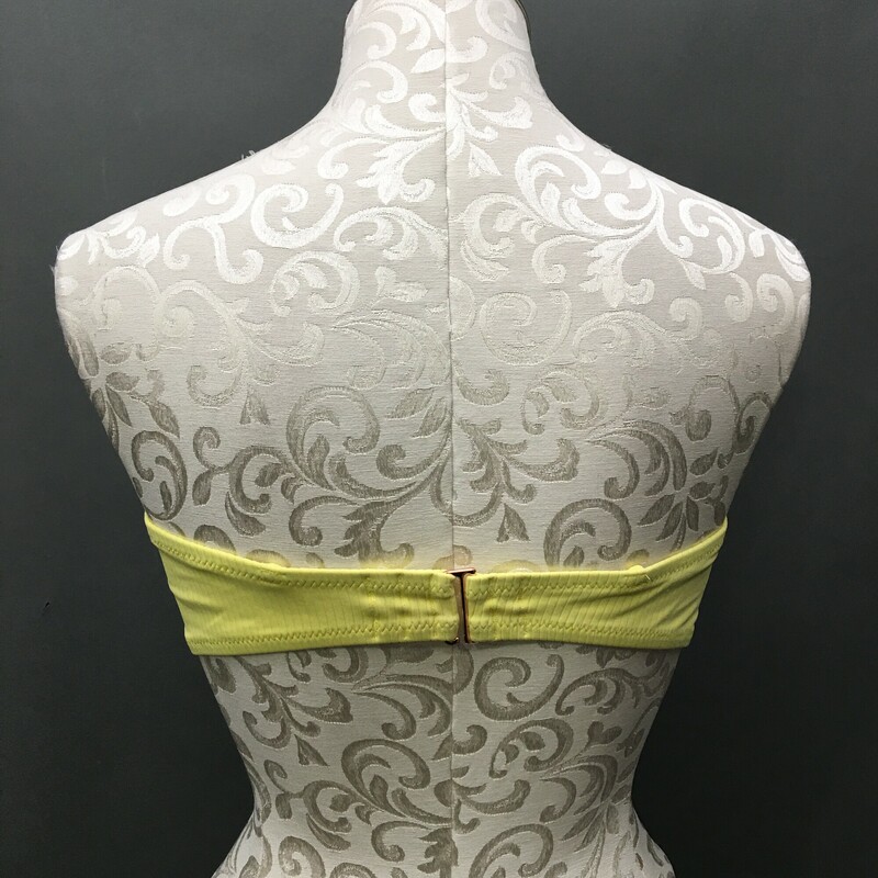 Shade& Shore, Yellow, Size: 36C strapless, bandeaux, underwire, removeable soft padding, large  hook back closure, 81% nylon, 19% spandex, Has fabric hooks but is missing straps, Hand wash cold, no bleach line dry shade, Made in Vietnam.
4.4 oz