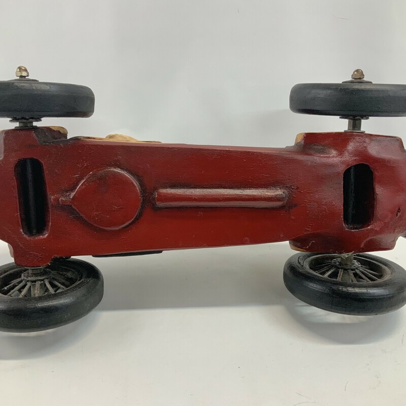 A beautiful very collectible and unique vintage classic large model sculpture race car 1920s Bugatti Type 54 Spider<br />
Made out o f resin or plater with metal spoked rubber wheels complete with driver<br />
20 inches long 10 inches high 10 inches wide Very good condition<br />
A similar model was featured on the TV Show Friends