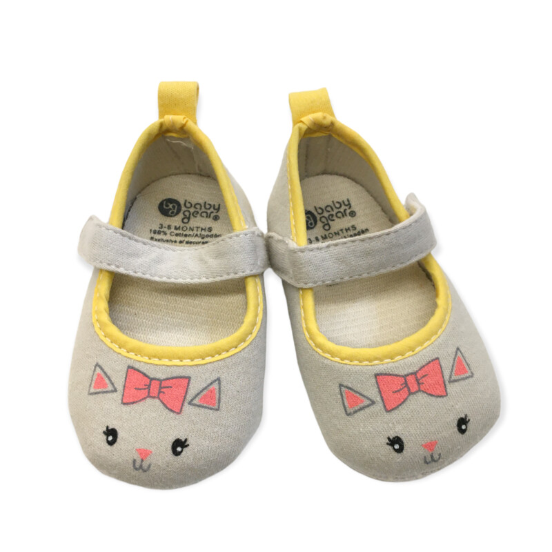 Shoes (Grey/Cat), Girl, Size: 1/2

#resalerocks #pipsqueakresale #vancouverwa #portland #reusereducerecycle #fashiononabudget #chooseused #consignment #savemoney #shoplocal #weship #keepusopen #shoplocalonline #resale #resaleboutique #mommyandme #minime #fashion #reseller                                                                                                                                      Cross posted, items are located at #PipsqueakResaleBoutique, payments accepted: cash, paypal & credit cards. Any flaws will be described in the comments. More pictures available with link above. Local pick up available at the #VancouverMall, tax will be added (not included in price), shipping available (not included in price, *Clothing, shoes, books & DVDs for $6.99; please contact regarding shipment of toys or other larger items), item can be placed on hold with communication, message with any questions. Join Pipsqueak Resale - Online to see all the new items! Follow us on IG @pipsqueakresale & Thanks for looking! Due to the nature of consignment, any known flaws will be described; ALL SHIPPED SALES ARE FINAL. All items are currently located inside Pipsqueak Resale Boutique as a store front items purchased on location before items are prepared for shipment will be refunded.