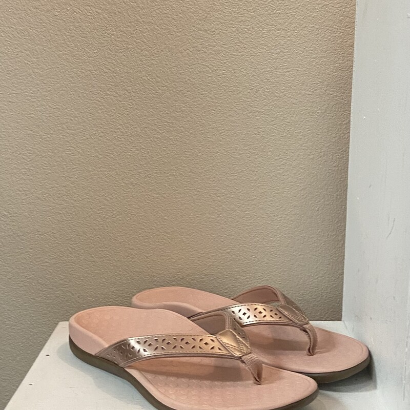 EUC Pink/brnze Sandal