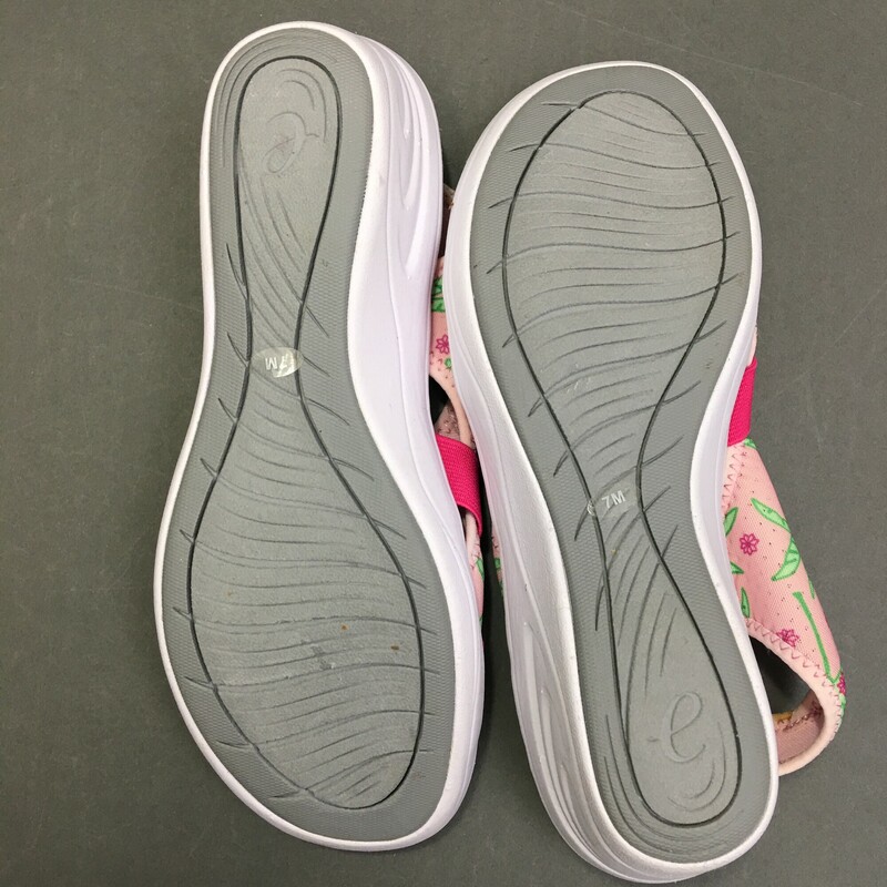 Easy Spirit Water Shoes, White, Size: 7 slip on open toe and heel, palm tree patter on light pink fabric, criss cross hot pink foot strap, heel strap.<br />
8.9 oz