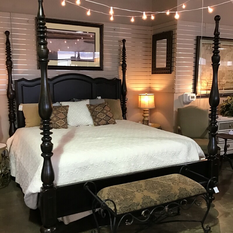 This gorgeous 4 poster king bed from Universal Furniture comes from the Paula Deen Savannah collection. This king bed by Paula Deen brings the genteel styling of the South to your bedroom decor. Crafted in exquisite detail from pin-knotty cherry veneers finished in deep tobacco tones and lightly distressed for a distinctive aged look. This is an absolutely stunning bed and would add so much southern charm to any bedroom!<br />
Dimensions are 82 in x 91 in x 86 in