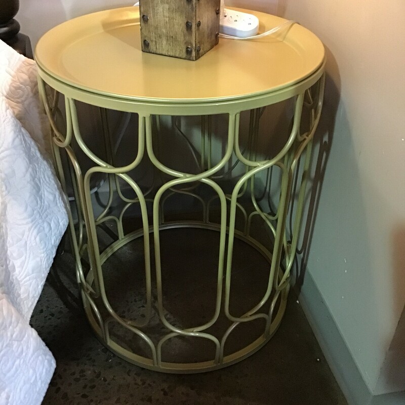 Geometry gets cool with this round gold metal accent table. The metal table top crowns metal geometric frame in this all metal side table. Place this eclectic accent table next to the sofa, reading chair, or entryway bench.

Dimensions: 20x20x24.5
