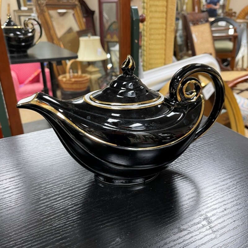 Vintage Hall Pottery Black Aladdin Teapot, Size: 10x6
