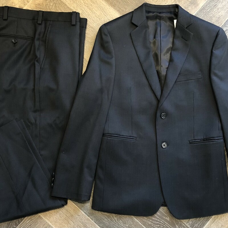 DKNY Suit 2pc, Black With White PinStriped,
Size: 12Y