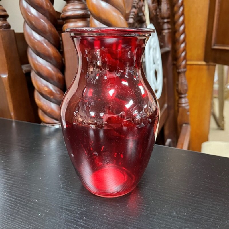 Red Glass Vase, Size: 8 Tall