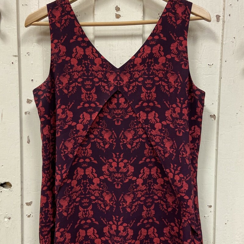 Prp/red Cameo Sheer Tank
Plum/red
Size: M R $84