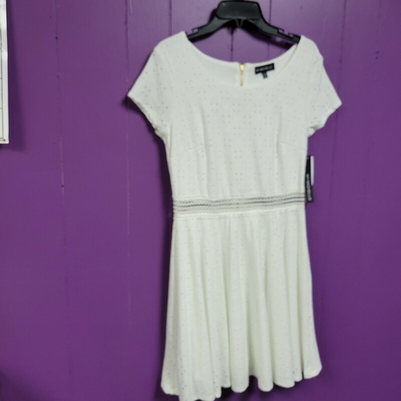 NEW MY MICHELLE DRESS, WHITE, Size: 9