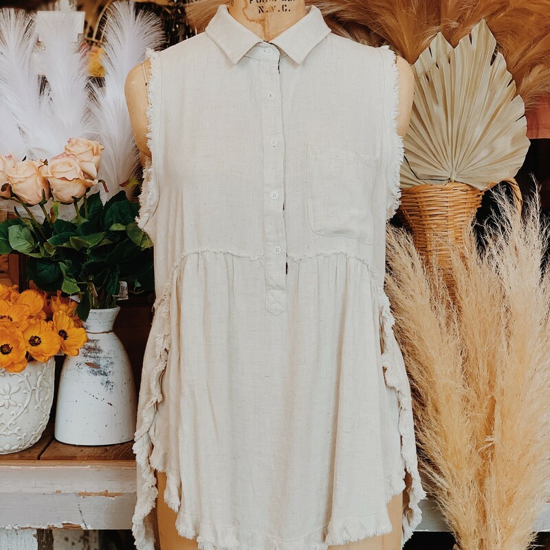 These gorgeous oatmeal colored tunics have frayed eges and are made of a beautiful linen fabric! Pair them with leggings, and you are ready to go!
