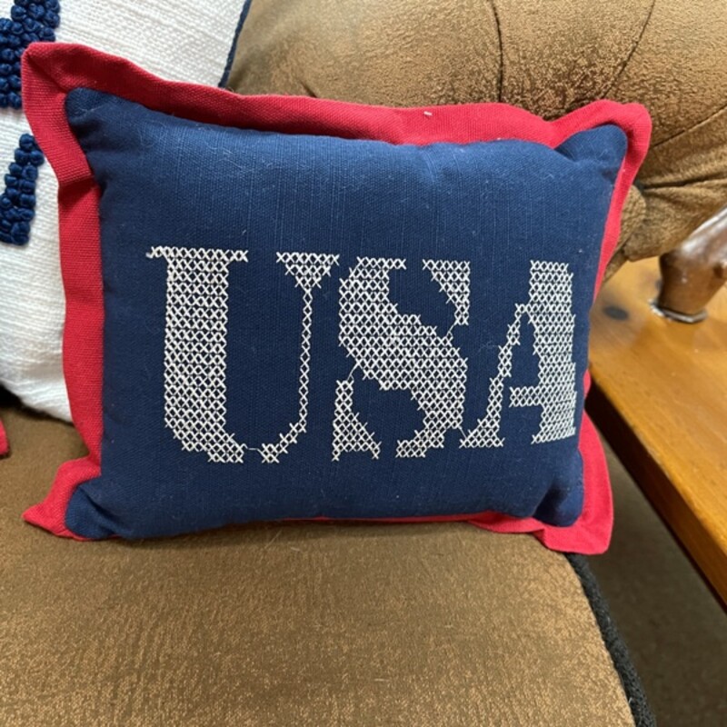 Mini USA Pillow