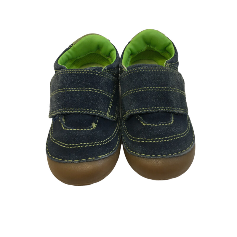 Shoes (Blue), Boy, Size: 7

#resalerocks #pipsqueakresale #vancouverwa #portland #reusereducerecycle #fashiononabudget #chooseused #consignment #savemoney #shoplocal #weship #keepusopen #shoplocalonline #resale #resaleboutique #mommyandme #minime #fashion #reseller                                                                                                                                      Cross posted, items are located at #PipsqueakResaleBoutique, payments accepted: cash, paypal & credit cards. Any flaws will be described in the comments. More pictures available with link above. Local pick up available at the #VancouverMall, tax will be added (not included in price), shipping available (not included in price, *Clothing, shoes, books & DVDs for $6.99; please contact regarding shipment of toys or other larger items), item can be placed on hold with communication, message with any questions. Join Pipsqueak Resale - Online to see all the new items! Follow us on IG @pipsqueakresale & Thanks for looking! Due to the nature of consignment, any known flaws will be described; ALL SHIPPED SALES ARE FINAL. All items are currently located inside Pipsqueak Resale Boutique as a store front items purchased on location before items are prepared for shipment will be refunded.
