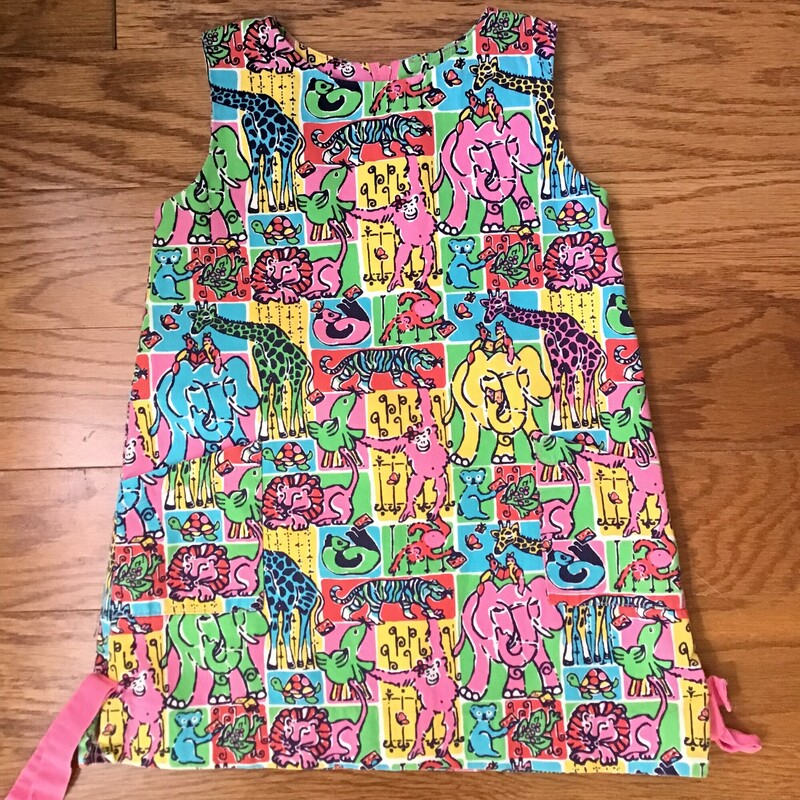 Lilly Pulitzer Dress, Animal, Size: 3

PLEASE NOTE while I do look over our Lilly items carefully, I do not inspect every square inch. I do look to inspect for any obvious holes, tears, and stains but I am human and may miss something. If this bothers you, please wait to purchase the item in store rather than online.


ALL ONLINE SALES ARE FINAL.
NO RETURNS
REFUNDS
OR EXCHANGES

PLEASE ALLOW AT LEAST 1 WEEK FOR SHIPMENT. THANK YOU FOR SHOPPING SMALL!