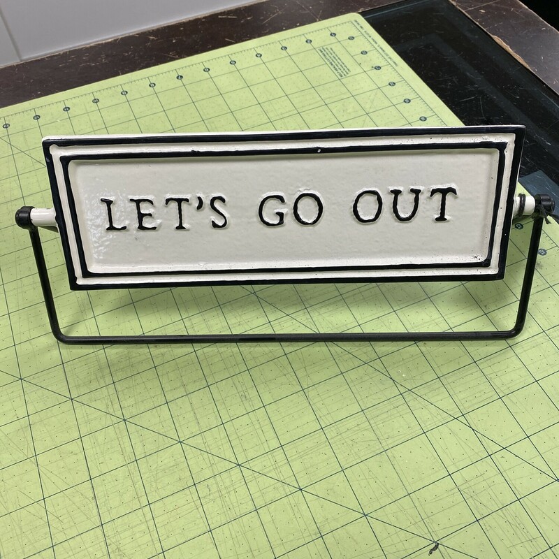 Metal In & Out Sign, Blk/Wht, Size: 12 Inch