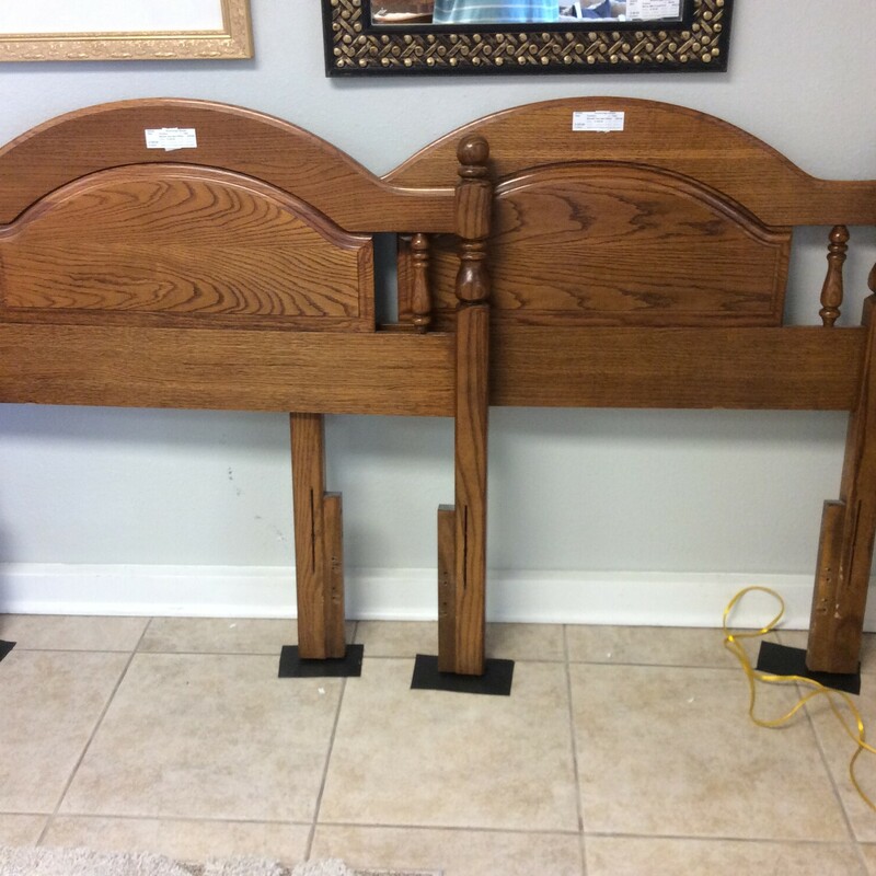 Bassett Twin Bed Headboard. this headboard has a tirger wood finish and comes with rails.