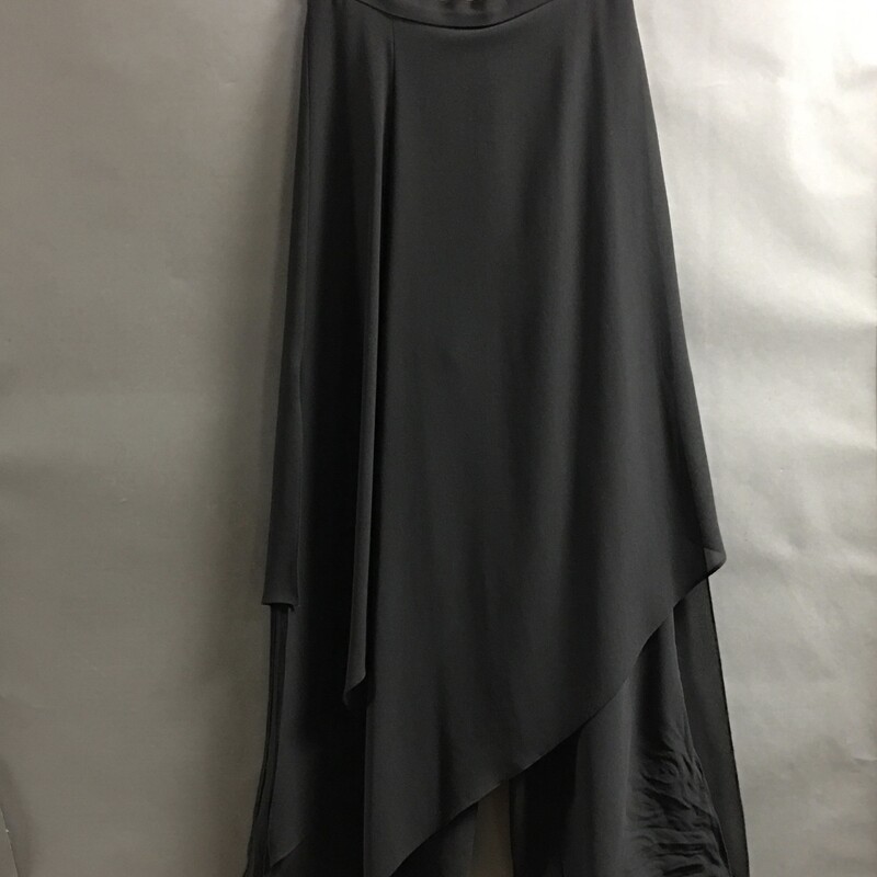 No Brand, Skirted Pants, Black, Size: 6
No maker or fabric tags. POly blend sheer fabric. Pants zip and hook at back of waist, and have elastic gathering at either sides of waist. Legs are slit to knee on outside of pant leg, covered by a flowing diagonal panelled skirt mid calf length.
Wash gentle or rinse by hand, cold no bleach separately and hang dry.
12.1 oz