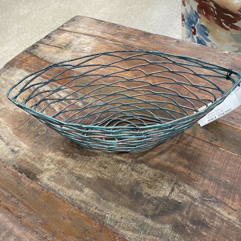 Oval Wire Basket, Green, Size: 11x6 Inch