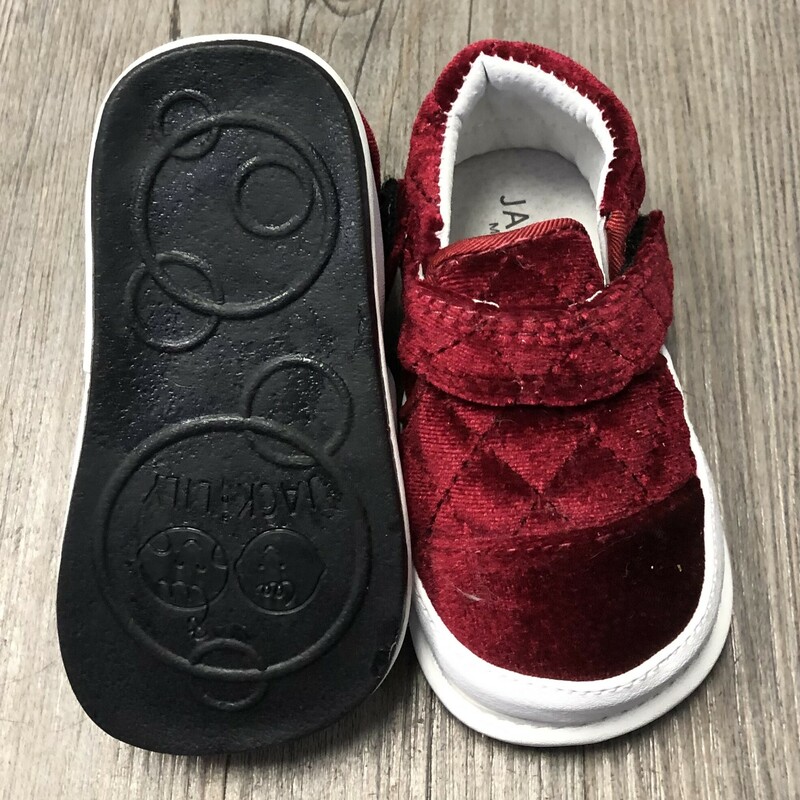 Jack & Lily - My Shoes, Maroon Velvet, Size: 12-18M<br />
New Sample<br />
1 Only!