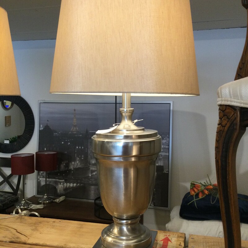 Table Lamp With Taupe Shade
Silver Metal Base With Taupe Shade
Size: 28 In
