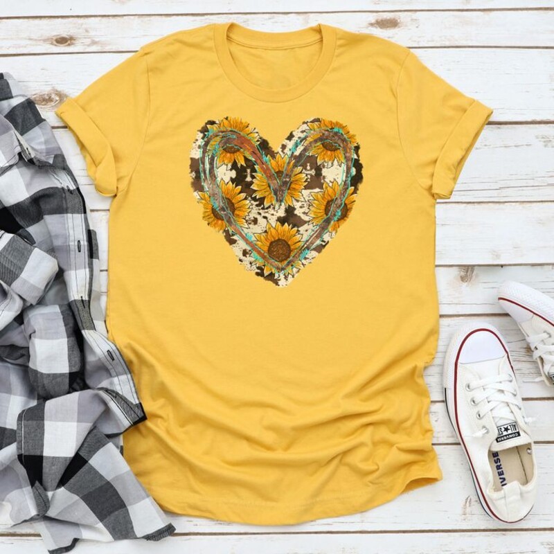 Sunflower Heart  Graphic T-Shirt (NEW, not pre-owned), Yellow, Size: Large