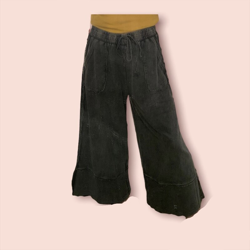These fun and comfy pants have a charcoal washed look and a nice stretch! The wide leg fit is so trendy, and the draw string waist makes for a wider variety of sizes!