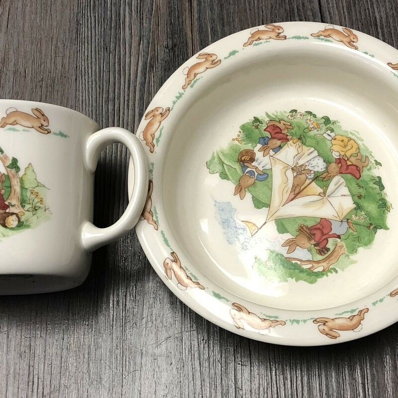 Bunnykins Bowl Set, Porcelain, Size: Used