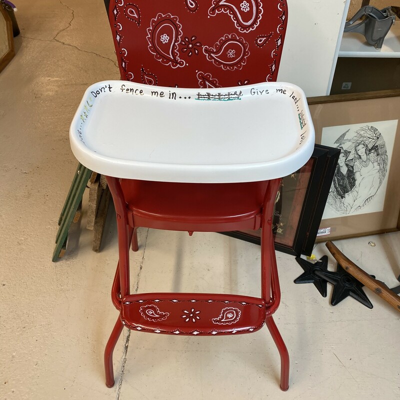 Vintage Metal High Chair<br />
Size: Standard<br />
HandPainted