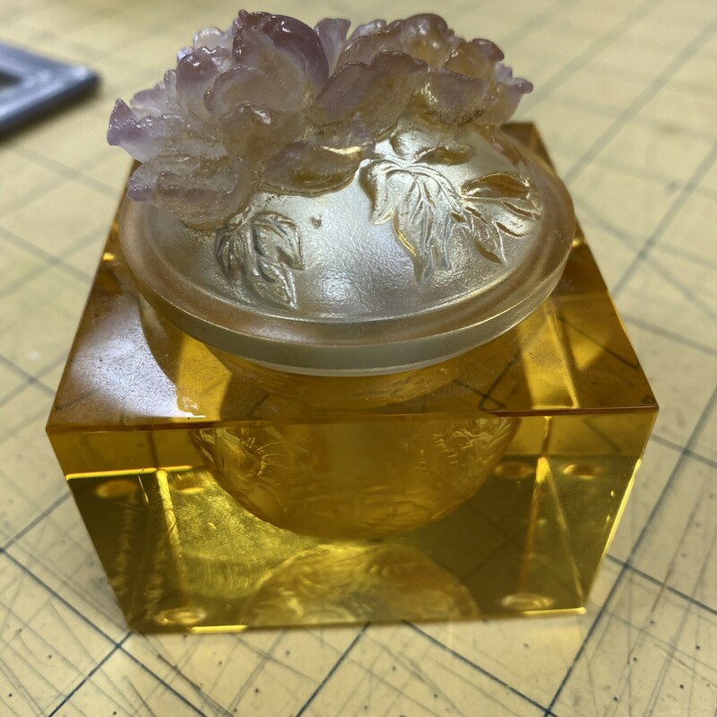 Glass Cube Box W/Floral L