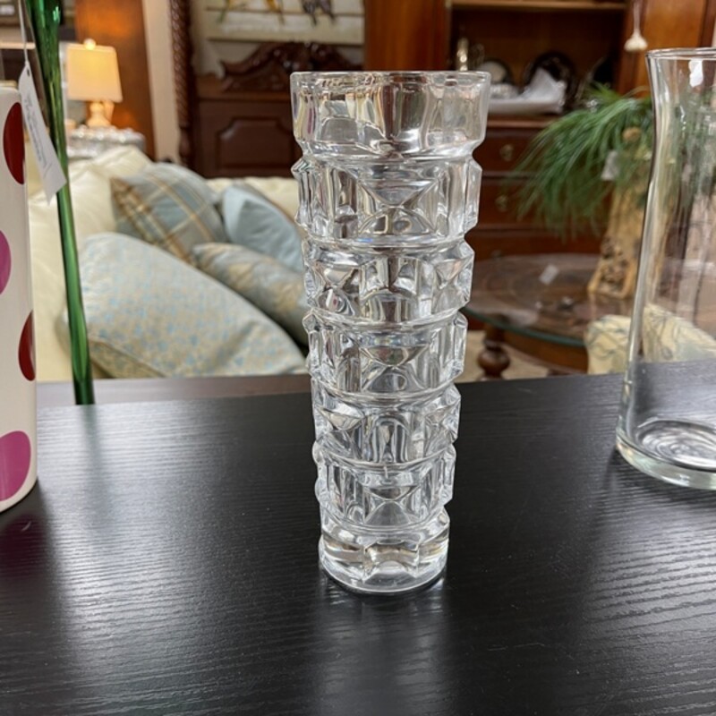Cut Crystal Vase, Size: 9 Tall