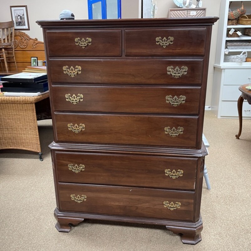 Vintage Ethan Allen Chest Of Drawers, Size: 39x19x55