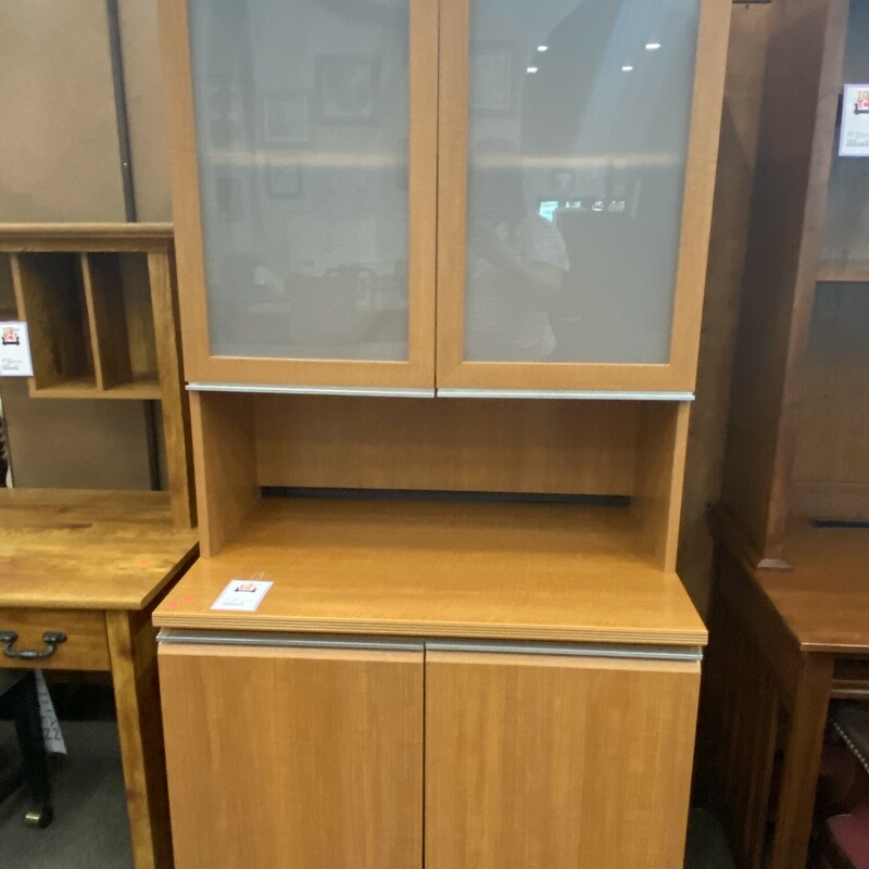 Rohr Cabinet with Hutch