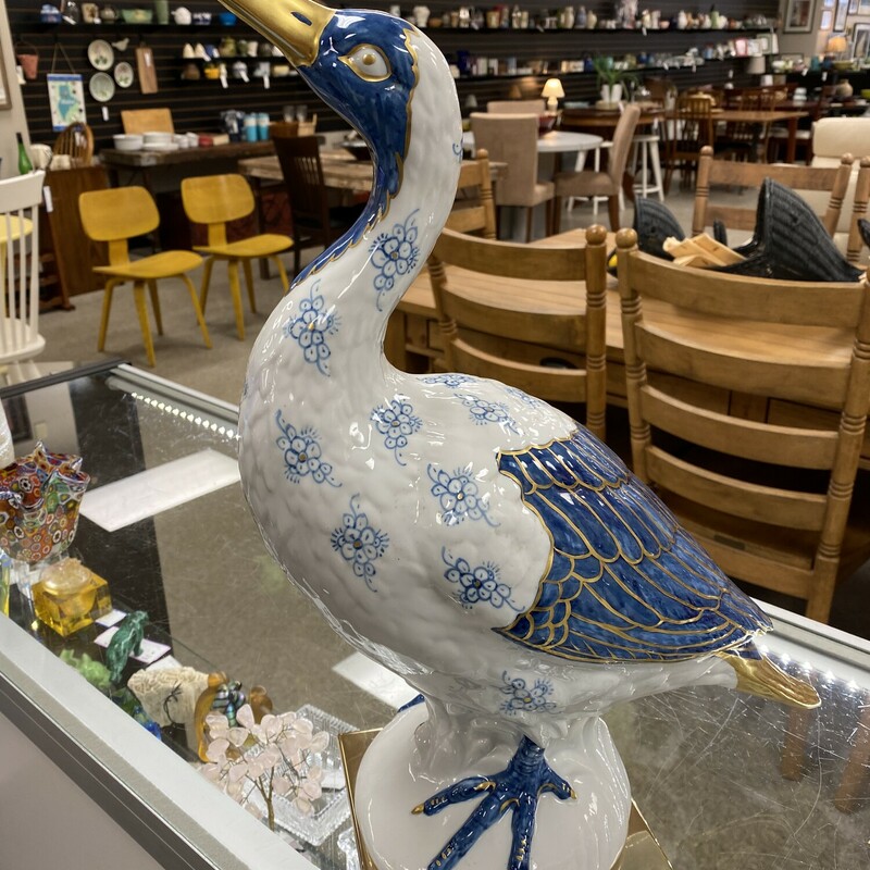 Manifattura Porcellane Artistiche Sergio Dauti Italian Porcelain Goose Figure, Blue/Wht, Size: 17 Inch