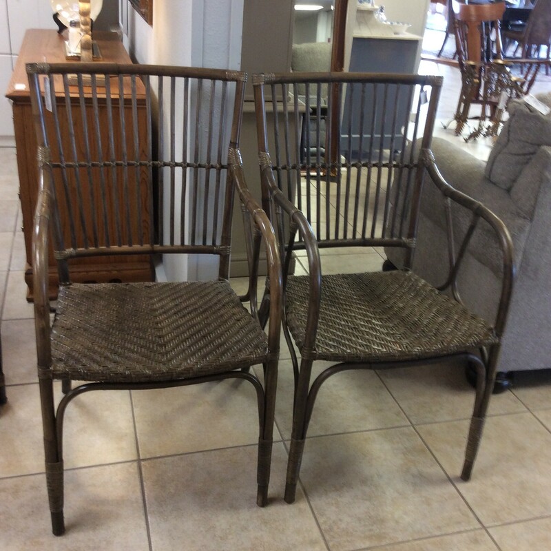 These are a beautiful Pair of Novasolo Wickerworks Duke Chairs with a nice Wrapped Weave and Rustic Finish. The materials used are split ratton.