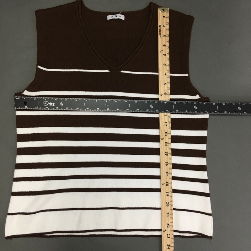 ESS Brown And White, Stripe, Size: Large