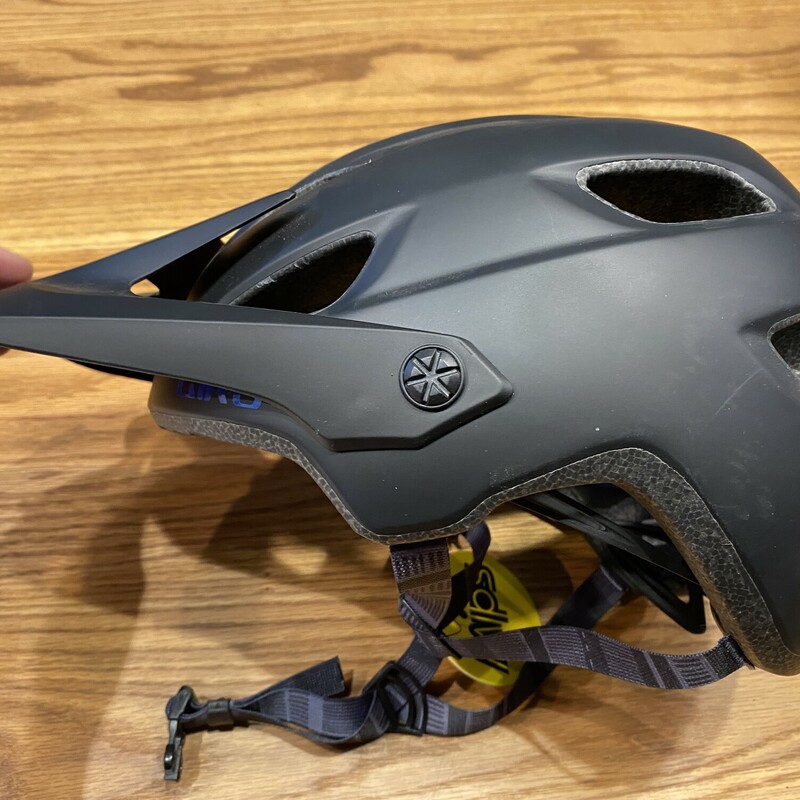 Giro Carelle MIPS Helmet