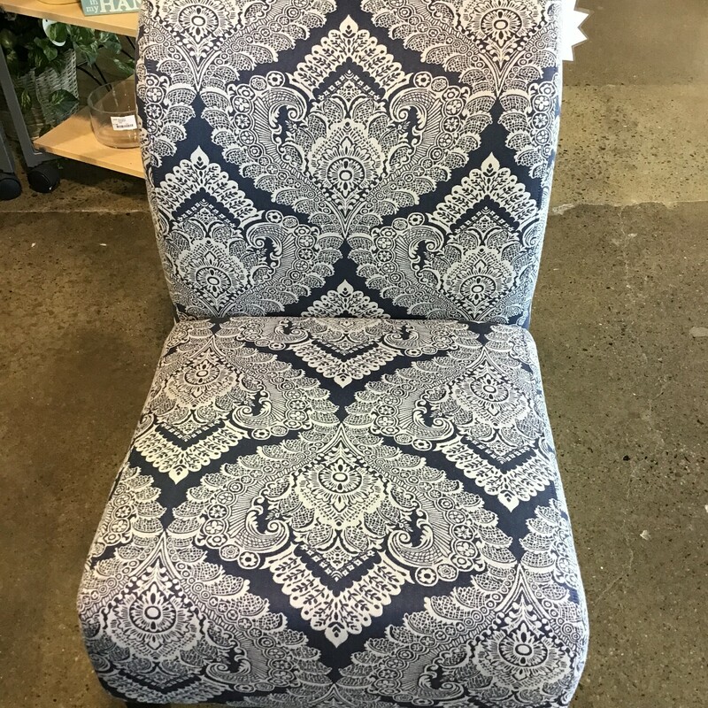Blue&Cream Slipper Chair