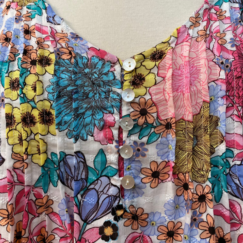 Jane+Delancey Floral Boho Top<br />
Pink, Peach, Black, Yellow and White<br />
Size: Medium