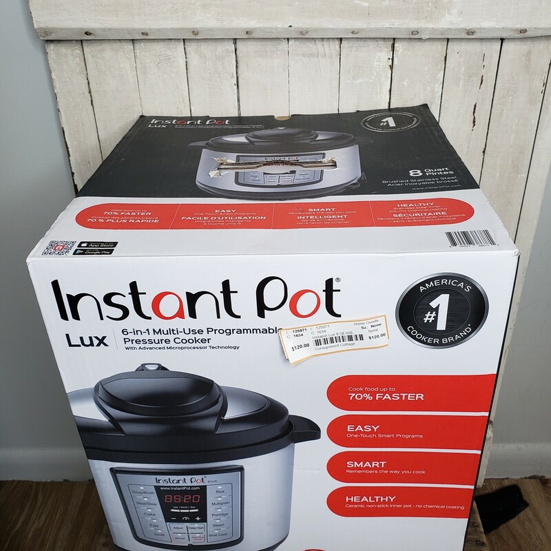 Instapot Lux NEW in Box. Size: 8 quart