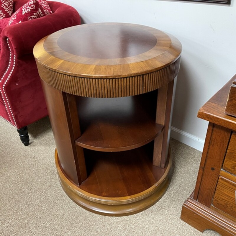 Oval Accent Table, Size: 29x24x29