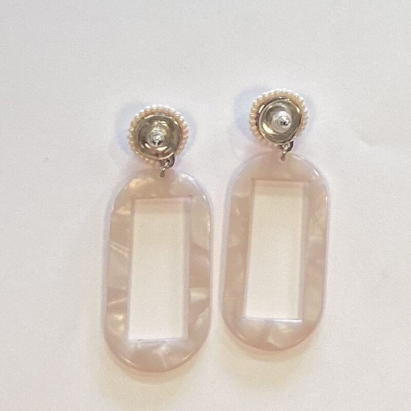 Pnk/bead Cut Out Earrings<br />
Pink<br />
Size: Earrings