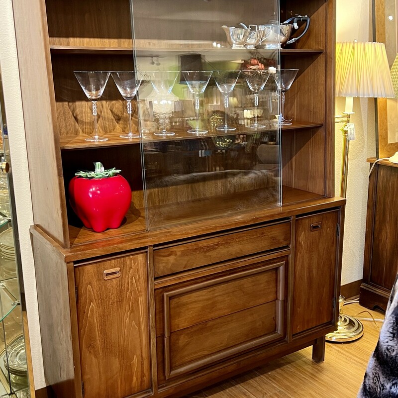 MCM Bassett Cabinet with hutch
Size: 48x15x66