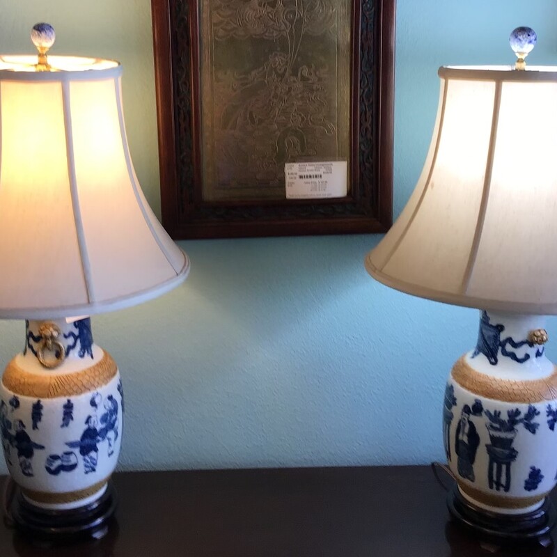 Blue/white Chinese Lamps