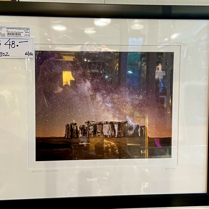 Alan King Stonehenge framed photo
Size: 26x22
