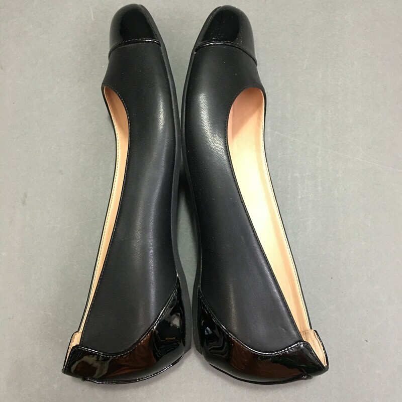 Cadidia by Abuella, Black, Size: 9 cute flats, made made materials,  black leather with shiny black patent leather toes and heels. very gently worn, nice condition.<br />
14.5 oz