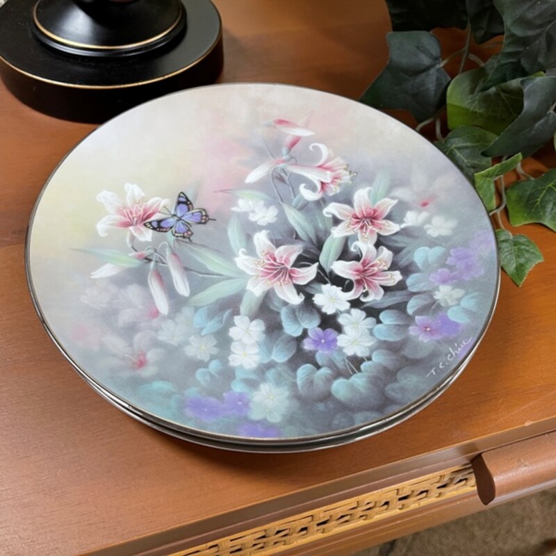 Jewels Of the Flowers Knowles China Co. Collectors Plates by Tan Chun Chiu, Set/8, Size: 9 Dia